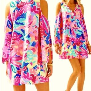 SOLD - A bright and fun Lilly Pulitzer Benicia dress !